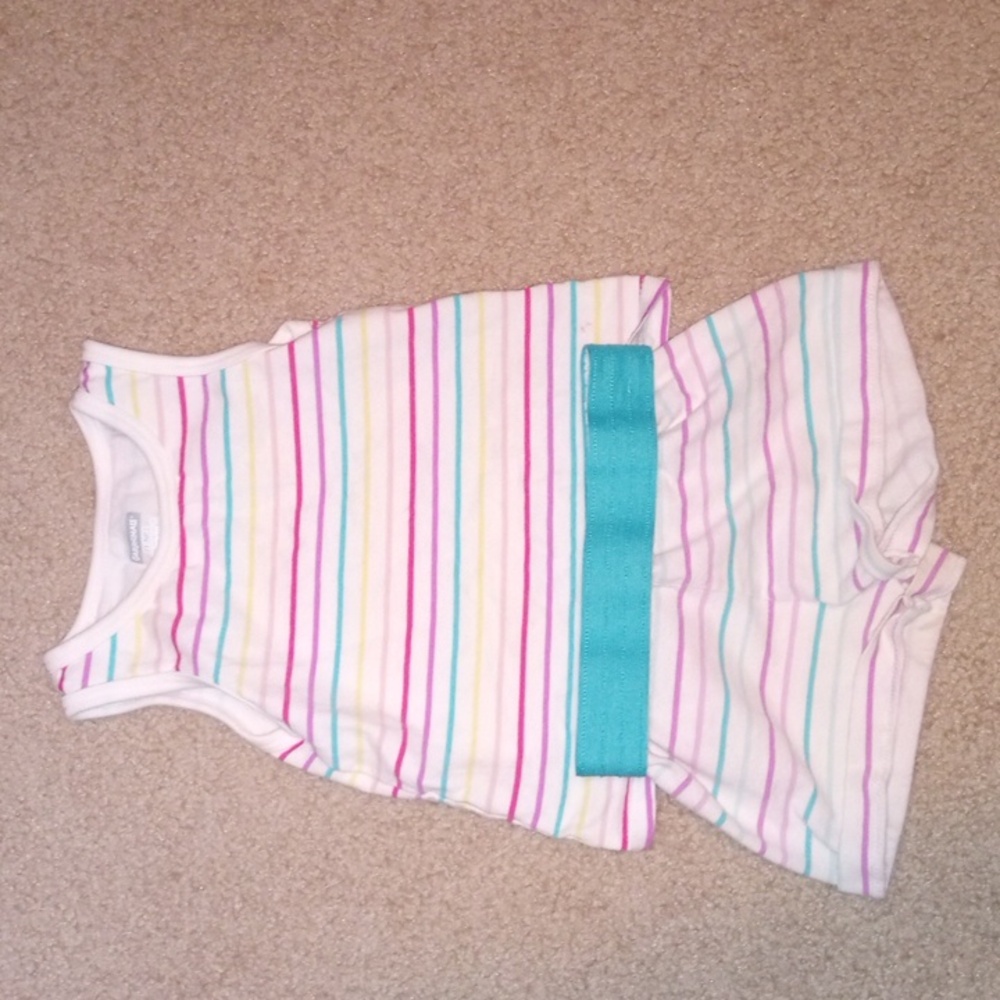 Girls size 2T matching tank top and shorts combo
